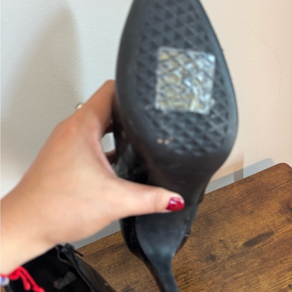 AEROSOLES Black Croc-Patterned Heeled Boots - Picture 3 of 4